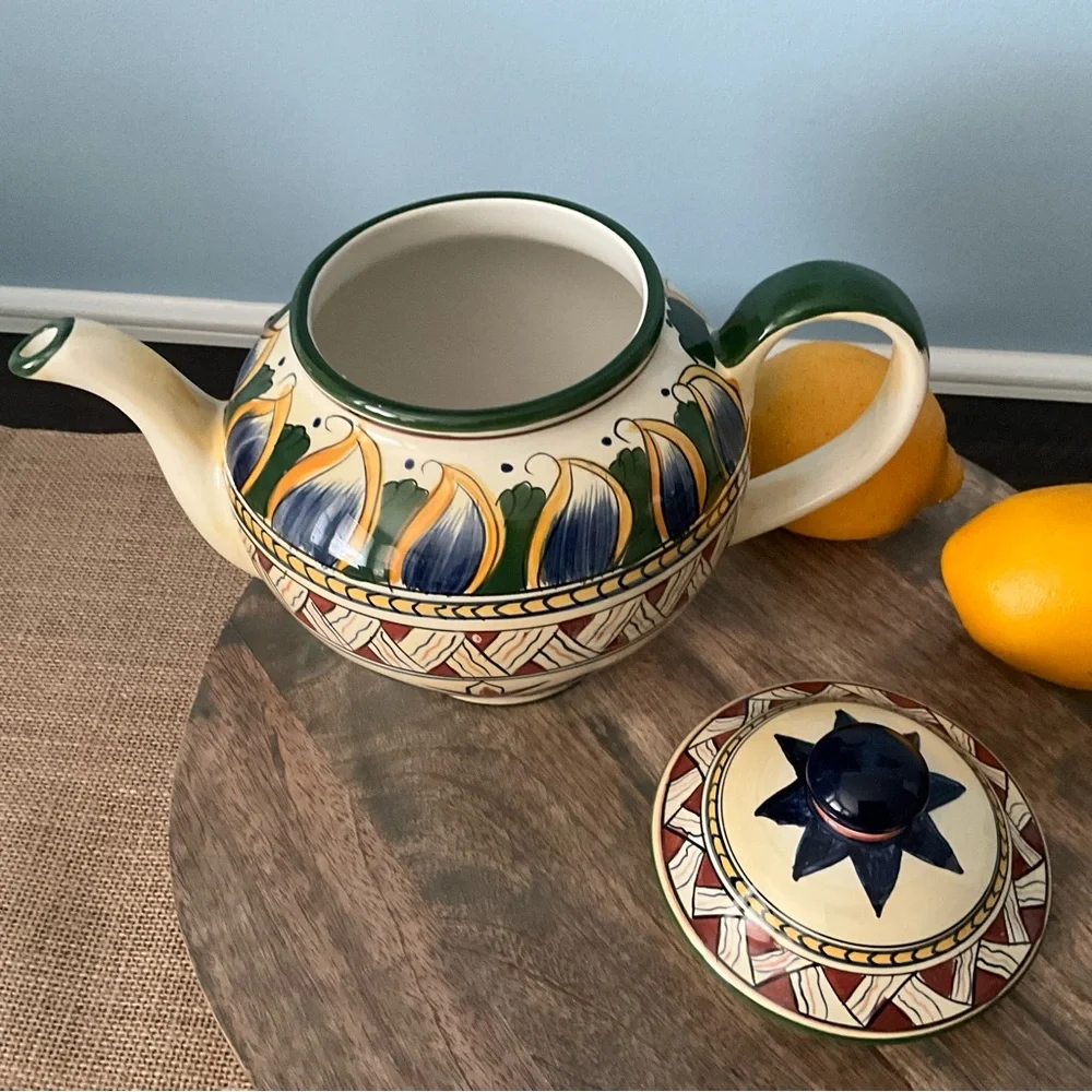 Vintage teapot Deruta Hand Painted TeaPot